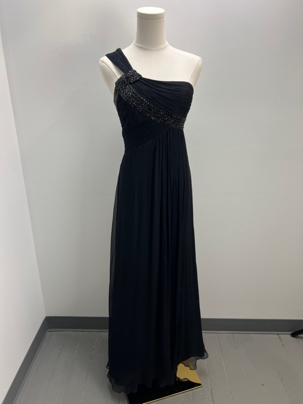 Carlos Miele Silk Crepe Gown Black Beaded One Shoulder Formal Black Tie US 2 New